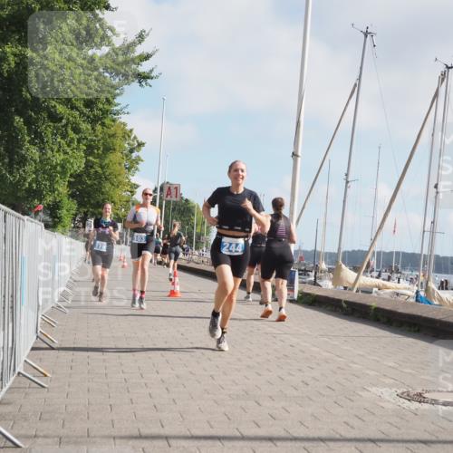 17.08.2025 - KN Förde Triathlon 2025 KatJ http://msf.ph/oto/8590375 17.08.2025 10:17:20 Laufen 103, 176, 180, 244 meine-sportfotos.de