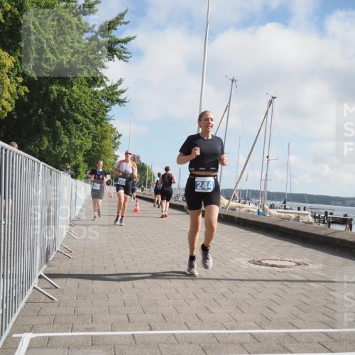 17.08.2025 - KN Förde Triathlon 2025 KatJ http://msf.ph/oto/8590401 17.08.2025 10:17:21 Laufen 103, 176, 180, 244 meine-sportfotos.de