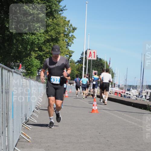 17.08.2025 - KN Förde Triathlon 2025 KatJ http://msf.ph/oto/8590407 17.08.2025 13:35:37 Laufen 424, 432, 476, 500 meine-sportfotos.de