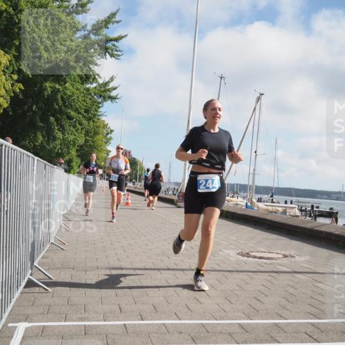 17.08.2025 - KN Förde Triathlon 2025 KatJ http://msf.ph/oto/8590410 17.08.2025 10:17:21 Laufen 103, 176, 180, 244 meine-sportfotos.de