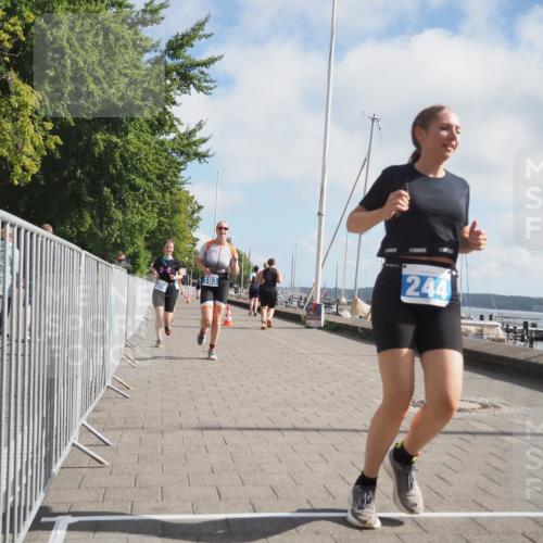 17.08.2025 - KN Förde Triathlon 2025 KatJ http://msf.ph/oto/8590415 17.08.2025 10:17:21 Laufen 103, 176, 180, 244 meine-sportfotos.de