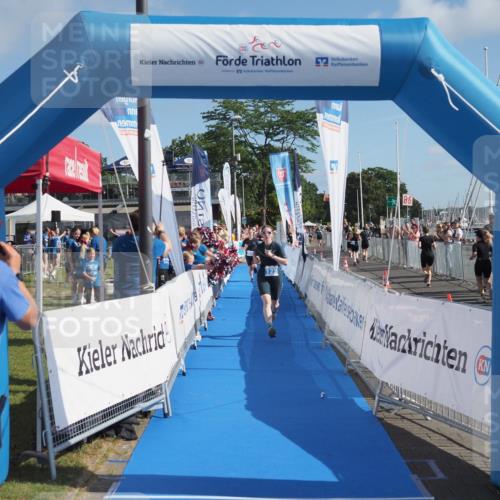 17.08.2025 - KN Förde Triathlon 2025 MichiJ http://msf.ph/oto/8590421 17.08.2025 10:32:12 Laufen 122 meine-sportfotos.de