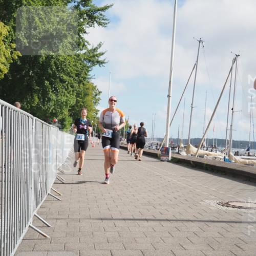 17.08.2025 - KN Förde Triathlon 2025 KatJ http://msf.ph/oto/8590422 17.08.2025 10:17:22 Laufen 103, 176, 180, 244 meine-sportfotos.de