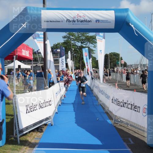 17.08.2025 - KN Förde Triathlon 2025 MichiJ http://msf.ph/oto/8590425 17.08.2025 10:32:12 Laufen 122 meine-sportfotos.de
