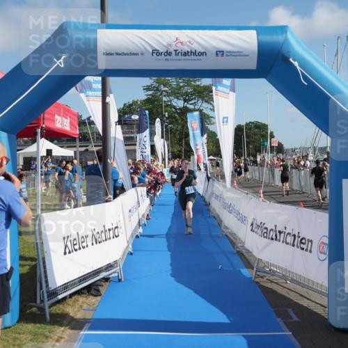 17.08.2025 - KN Förde Triathlon 2025 MichiJ http://msf.ph/oto/8590430 17.08.2025 10:32:12 Laufen 122 meine-sportfotos.de