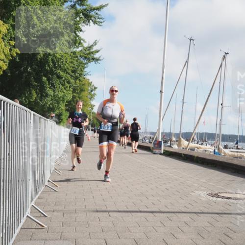 17.08.2025 - KN Förde Triathlon 2025 KatJ http://msf.ph/oto/8590436 17.08.2025 10:17:22 Laufen 103, 176, 180, 244 meine-sportfotos.de