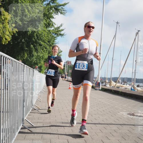 17.08.2025 - KN Förde Triathlon 2025 KatJ http://msf.ph/oto/8590471 17.08.2025 10:17:23 Laufen 103, 176, 180, 244 meine-sportfotos.de