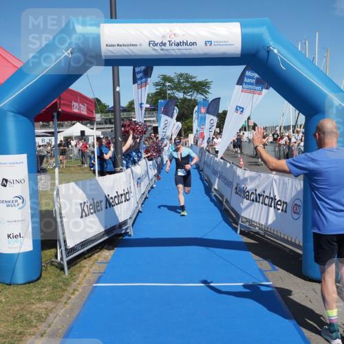 17.08.2025 - KN Förde Triathlon 2025 MichiJ http://msf.ph/oto/8590527 17.08.2025 13:49:46 Laufen 461 meine-sportfotos.de