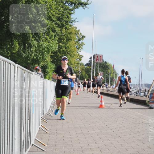 17.08.2025 - KN Förde Triathlon 2025 KatJ http://msf.ph/oto/8590579 17.08.2025 10:17:36 Laufen 102, 160, 186 meine-sportfotos.de