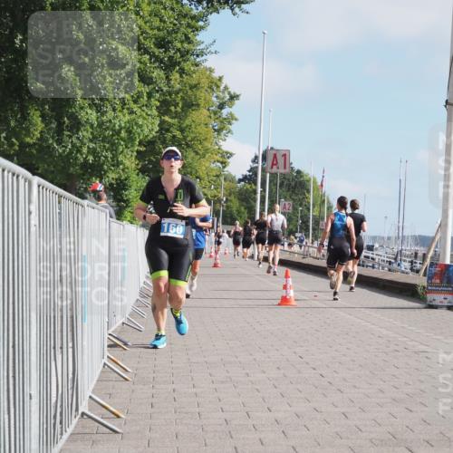 17.08.2025 - KN Förde Triathlon 2025 KatJ http://msf.ph/oto/8590592 17.08.2025 10:17:36 Laufen 102, 160, 186 meine-sportfotos.de