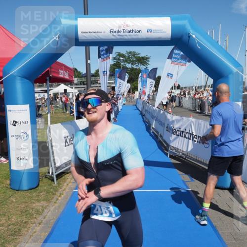 17.08.2025 - KN Förde Triathlon 2025 MichiJ http://msf.ph/oto/8590599 17.08.2025 13:49:48 Laufen 461 meine-sportfotos.de