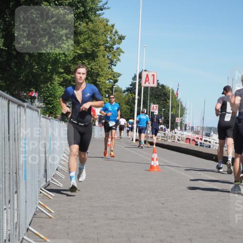 17.08.2025 - KN Förde Triathlon 2025 KatJ http://msf.ph/oto/8590601 17.08.2025 13:35:48 Laufen 455, 472, 498 meine-sportfotos.de