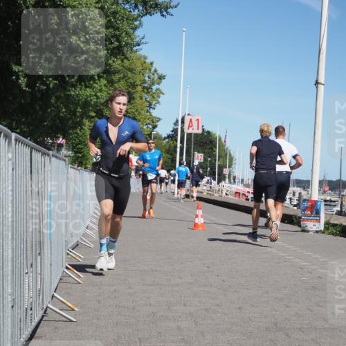 17.08.2025 - KN Förde Triathlon 2025 KatJ http://msf.ph/oto/8590611 17.08.2025 13:35:49 Laufen 455, 472, 498 meine-sportfotos.de