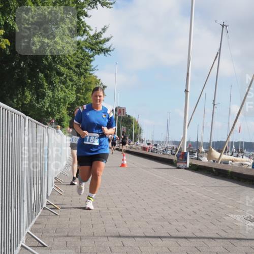 17.08.2025 - KN Förde Triathlon 2025 KatJ http://msf.ph/oto/8590693 17.08.2025 10:17:41 Laufen 102, 156, 160, 186 meine-sportfotos.de