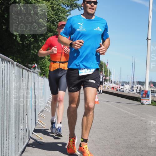 17.08.2025 - KN Förde Triathlon 2025 KatJ http://msf.ph/oto/8590709 17.08.2025 13:35:54 Laufen 455, 472 meine-sportfotos.de