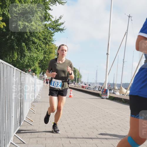 17.08.2025 - KN Förde Triathlon 2025 KatJ http://msf.ph/oto/8590736 17.08.2025 10:17:43 Laufen 102, 156, 186 meine-sportfotos.de