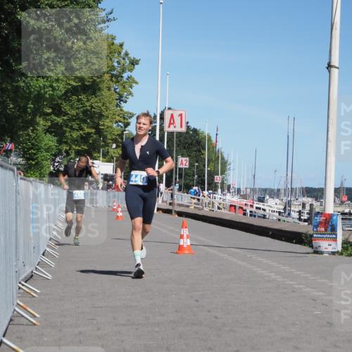 17.08.2025 - KN Förde Triathlon 2025 KatJ http://msf.ph/oto/8590768 17.08.2025 13:36:14 Laufen 440, 465 meine-sportfotos.de