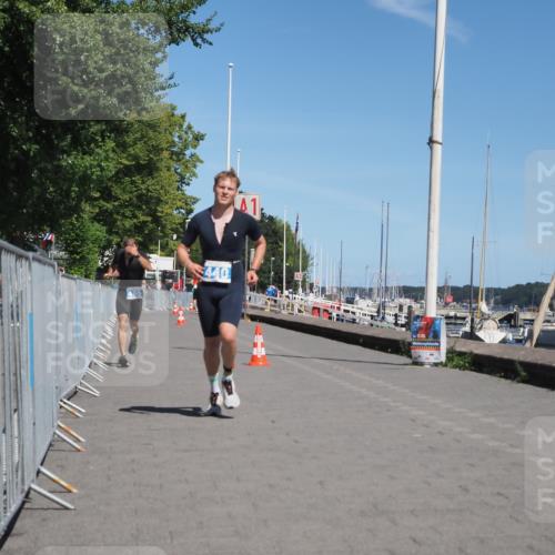 17.08.2025 - KN Förde Triathlon 2025 KatJ http://msf.ph/oto/8590786 17.08.2025 13:36:15 Laufen 440, 465 meine-sportfotos.de