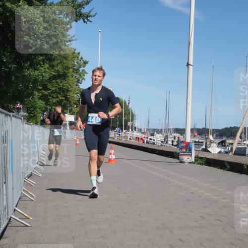 17.08.2025 - KN Förde Triathlon 2025 KatJ http://msf.ph/oto/8590807 17.08.2025 13:36:15 Laufen 440, 465 meine-sportfotos.de