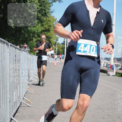 17.08.2025 - KN Förde Triathlon 2025 KatJ http://msf.ph/oto/8590837 17.08.2025 13:36:17 Laufen 440, 465 meine-sportfotos.de