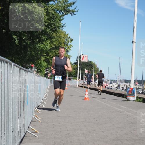 17.08.2025 - KN Förde Triathlon 2025 KatJ http://msf.ph/oto/8590945 17.08.2025 13:36:28 Laufen 491 meine-sportfotos.de