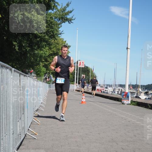 17.08.2025 - KN Förde Triathlon 2025 KatJ http://msf.ph/oto/8590966 17.08.2025 13:36:29 Laufen 491 meine-sportfotos.de