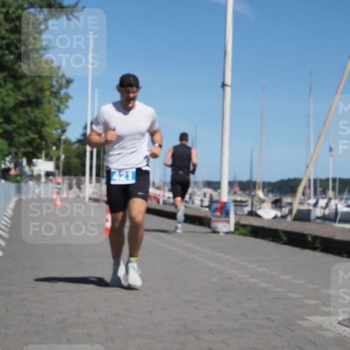 17.08.2025 - KN Förde Triathlon 2025 KatJ http://msf.ph/oto/8590970 17.08.2025 13:36:39 Laufen 421 meine-sportfotos.de