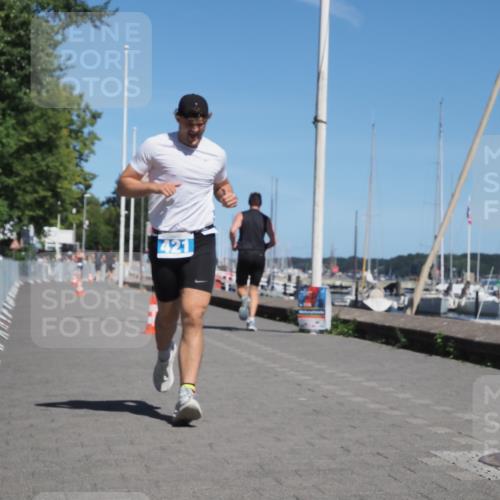 17.08.2025 - KN Förde Triathlon 2025 KatJ http://msf.ph/oto/8590975 17.08.2025 13:36:39 Laufen 421 meine-sportfotos.de