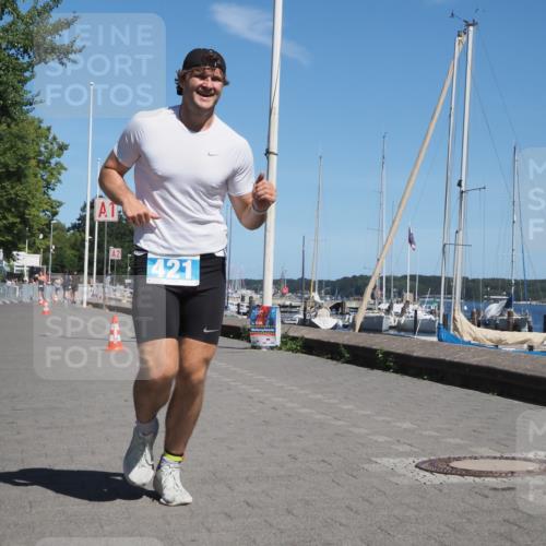 17.08.2025 - KN Förde Triathlon 2025 KatJ http://msf.ph/oto/8591010 17.08.2025 13:36:40 Laufen 421 meine-sportfotos.de