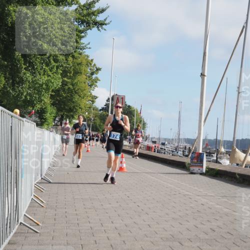 17.08.2025 - KN Förde Triathlon 2025 KatJ http://msf.ph/oto/8591035 17.08.2025 10:18:23 Laufen 163, 174 meine-sportfotos.de