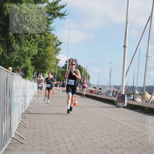 17.08.2025 - KN Förde Triathlon 2025 KatJ http://msf.ph/oto/8591040 17.08.2025 10:18:23 Laufen 163, 174 meine-sportfotos.de