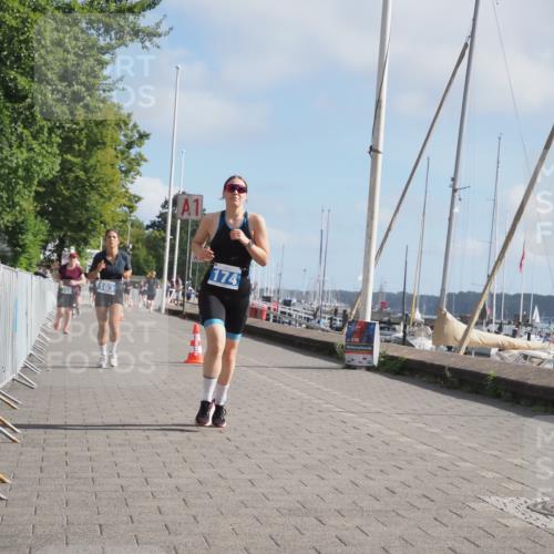 17.08.2025 - KN Förde Triathlon 2025 KatJ http://msf.ph/oto/8591073 17.08.2025 10:18:24 Laufen 163, 174 meine-sportfotos.de