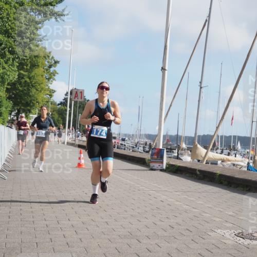 17.08.2025 - KN Förde Triathlon 2025 KatJ http://msf.ph/oto/8591082 17.08.2025 10:18:25 Laufen 163, 174 meine-sportfotos.de