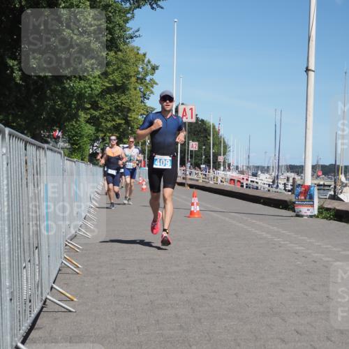 17.08.2025 - KN Förde Triathlon 2025 KatJ http://msf.ph/oto/8591083 17.08.2025 13:37:01 Laufen 402, 409, 483 meine-sportfotos.de
