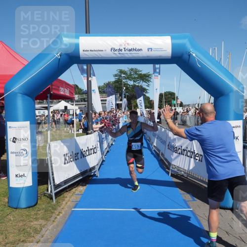 17.08.2025 - KN Förde Triathlon 2025 MichiJ http://msf.ph/oto/8591085 17.08.2025 13:50:42 Laufen 457 meine-sportfotos.de