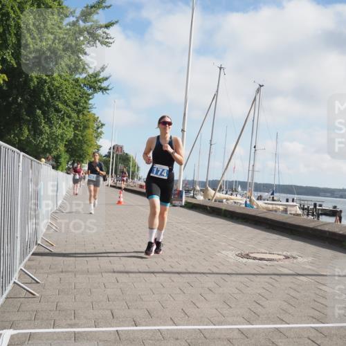 17.08.2025 - KN Förde Triathlon 2025 KatJ http://msf.ph/oto/8591110 17.08.2025 10:18:26 Laufen 163, 174 meine-sportfotos.de
