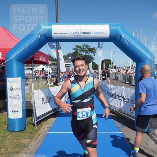 17.08.2025 - KN Förde Triathlon 2025 MichiJ http://msf.ph/oto/8591126 17.08.2025 13:50:43 Laufen 457 meine-sportfotos.de