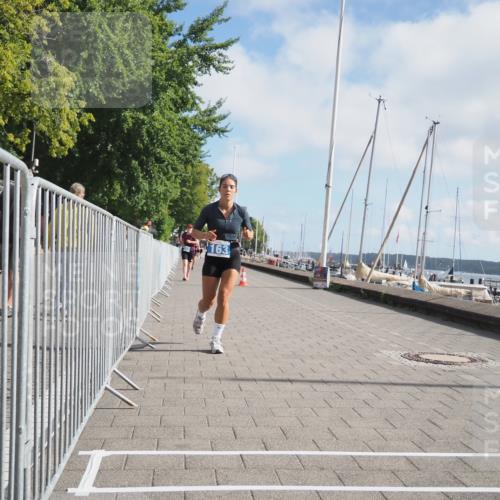 17.08.2025 - KN Förde Triathlon 2025 KatJ http://msf.ph/oto/8591180 17.08.2025 10:18:29 Laufen 155, 163, 174, 237 meine-sportfotos.de
