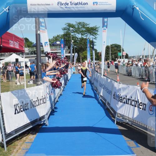 17.08.2025 - KN Förde Triathlon 2025 MichiJ http://msf.ph/oto/8591239 17.08.2025 13:50:58 Laufen 493 meine-sportfotos.de
