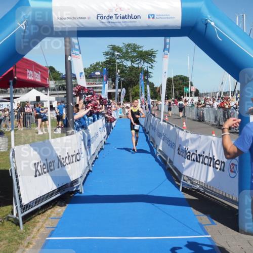 17.08.2025 - KN Förde Triathlon 2025 MichiJ http://msf.ph/oto/8591249 17.08.2025 13:50:58 Laufen 493 meine-sportfotos.de