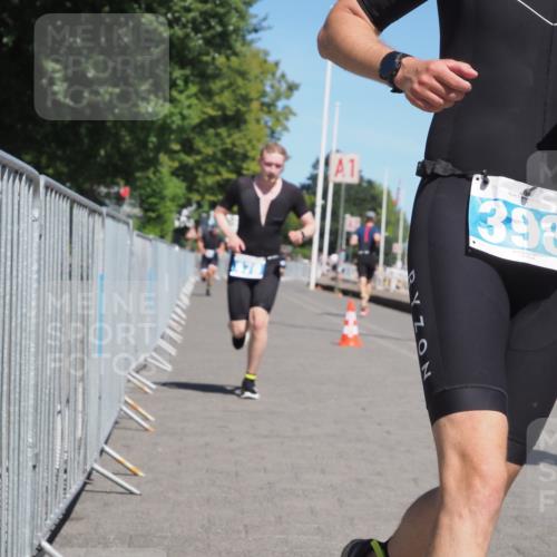17.08.2025 - KN Förde Triathlon 2025 KatJ http://msf.ph/oto/8591253 17.08.2025 13:37:12 Laufen 398, 479 meine-sportfotos.de