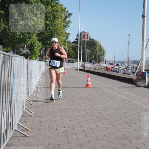 17.08.2025 - KN Förde Triathlon 2025 KatJ http://msf.ph/oto/8591257 17.08.2025 10:51:15 Laufen 207 meine-sportfotos.de