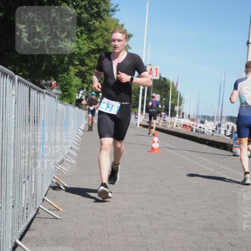 17.08.2025 - KN Förde Triathlon 2025 KatJ http://msf.ph/oto/8591301 17.08.2025 13:37:13 Laufen 398, 479 meine-sportfotos.de