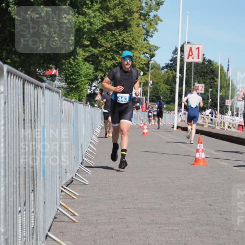 17.08.2025 - KN Förde Triathlon 2025 KatJ http://msf.ph/oto/8591341 17.08.2025 13:37:19 Laufen 443 meine-sportfotos.de