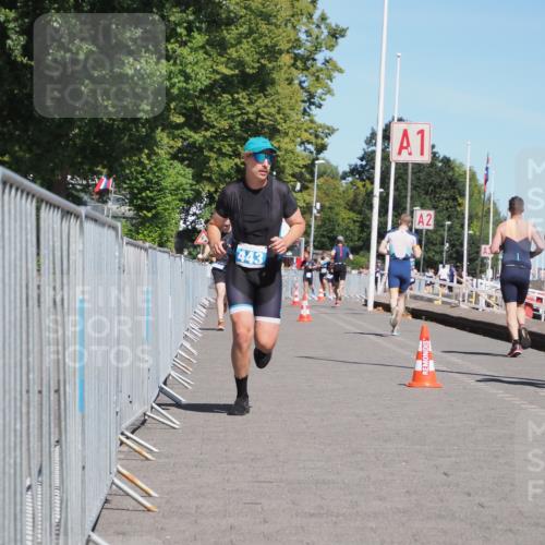 17.08.2025 - KN Förde Triathlon 2025 KatJ http://msf.ph/oto/8591353 17.08.2025 13:37:20 Laufen 443 meine-sportfotos.de