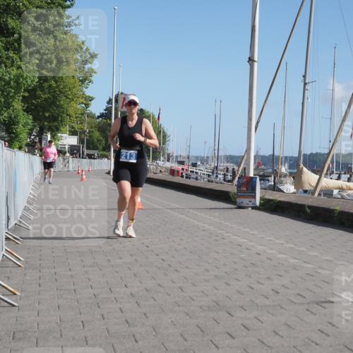 17.08.2025 - KN Förde Triathlon 2025 KatJ http://msf.ph/oto/8591426 17.08.2025 10:53:27 Laufen 213 meine-sportfotos.de