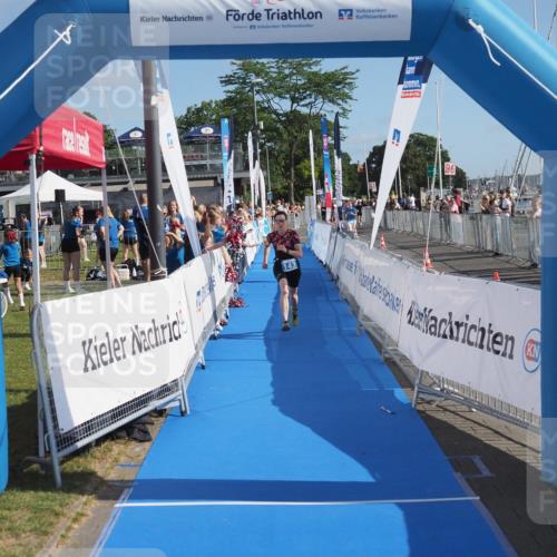 17.08.2025 - KN Förde Triathlon 2025 MichiJ http://msf.ph/oto/8591443 17.08.2025 10:33:31 Laufen 127, 143 meine-sportfotos.de