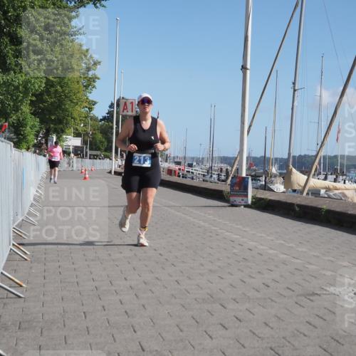 17.08.2025 - KN Förde Triathlon 2025 KatJ http://msf.ph/oto/8591450 17.08.2025 10:53:27 Laufen 213 meine-sportfotos.de