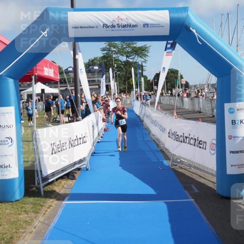 17.08.2025 - KN Förde Triathlon 2025 MichiJ http://msf.ph/oto/8591469 17.08.2025 10:33:31 Laufen 127, 143 meine-sportfotos.de