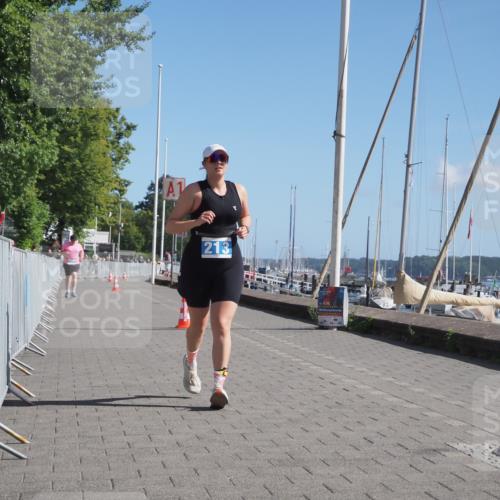 17.08.2025 - KN Förde Triathlon 2025 KatJ http://msf.ph/oto/8591486 17.08.2025 10:53:28 Laufen 213 meine-sportfotos.de